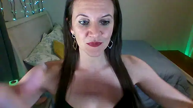 easy_briezy Live XXX-Chat