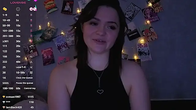 Chat XXX en directo de YummyTira