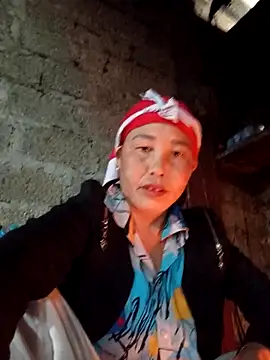 lena-cute 在線直播表演