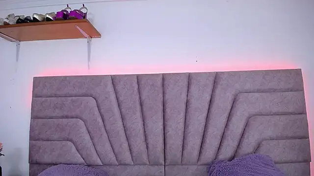 แชท XXX สดของ Jessica_Kraftt