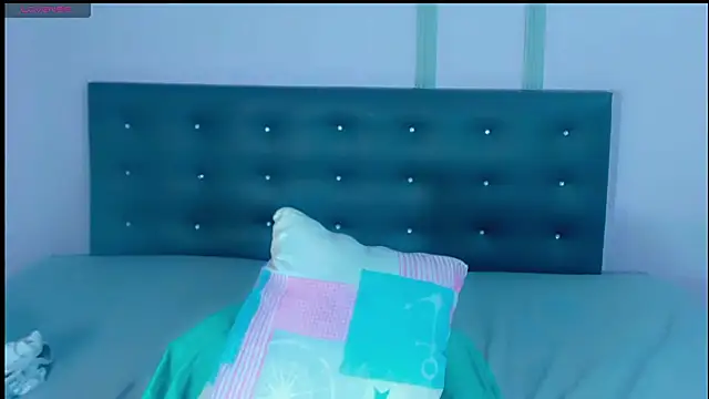 malahya_ Live XXX Chat