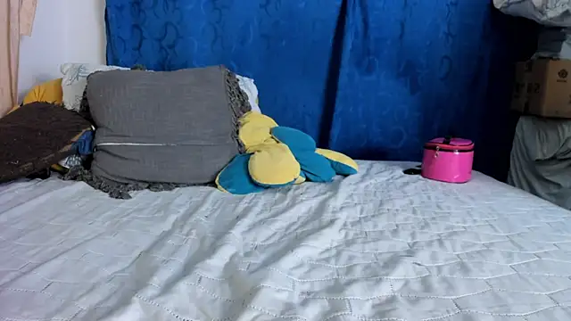 Živý XXX chat BlowMommy_