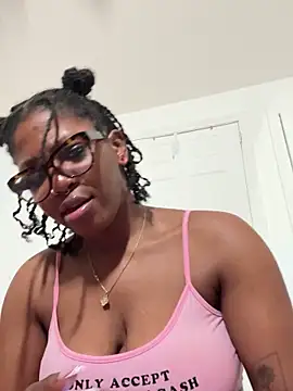 Chat XXX Live mochamimi