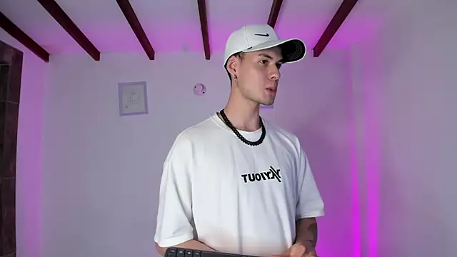 Chat XXX en directo de Vlad__night