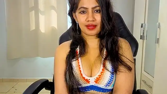 Chatroom XXX en direct de FannyXhot