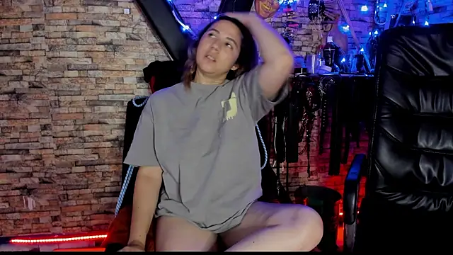 Liltildeman_moonのウェブカメラショー