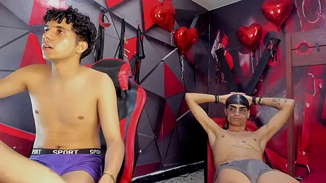 Gay_Red_Room: απευθείας συνομιλία ΧΧΧ