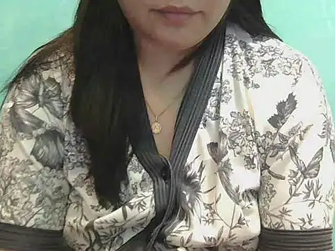 دردشة Charmingchub الجنسية المباشرة