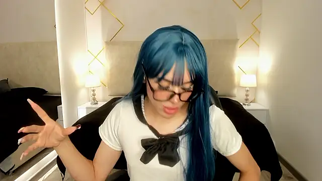 Chat XXX en directo de Nioki_