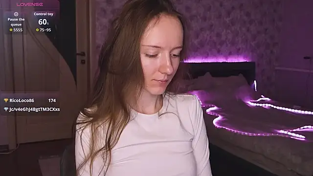 Chat +18 de Why_me_stella ao vivo