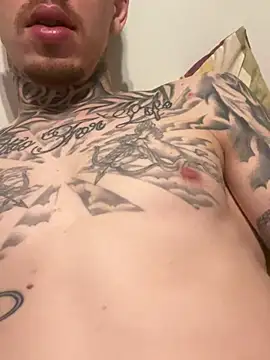 Antonio1998F Show Webcam