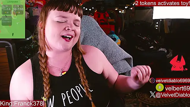 Chat +18 de VelvetDiablo ao vivo