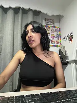 Violet_rousse7: онлайн-секс-чат