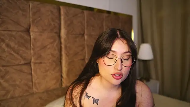 Онлайн чат XXX Daisha_Riley