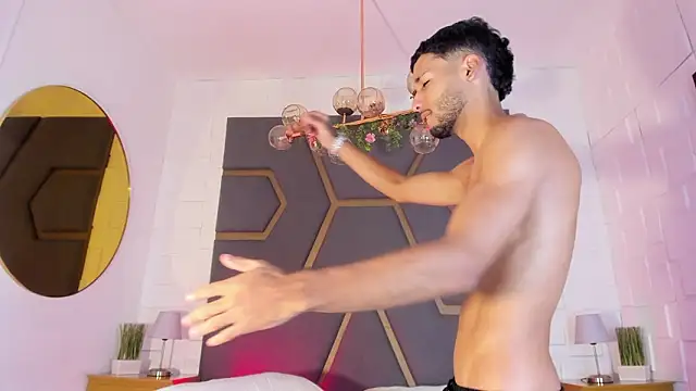 Thiagoferreti's Live XXX Chat