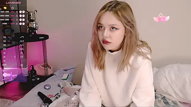 viamoon Adlı Modelin Canlı XXX Sohbeti