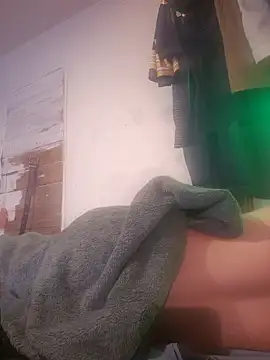 BigDDave6979 Adlı Modelin Canlı XXX Sohbeti