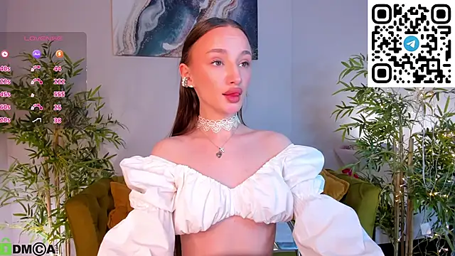 XXX chat uživo modela miiss__lulu