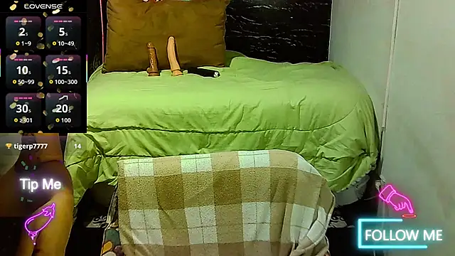 _naughty_milf লাইভ XXX চ্যাট