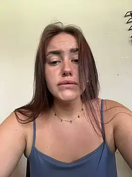 Chat XXX ao vivo de KiraSunshine