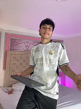 Dani_rivass 即時 XXX 聊天