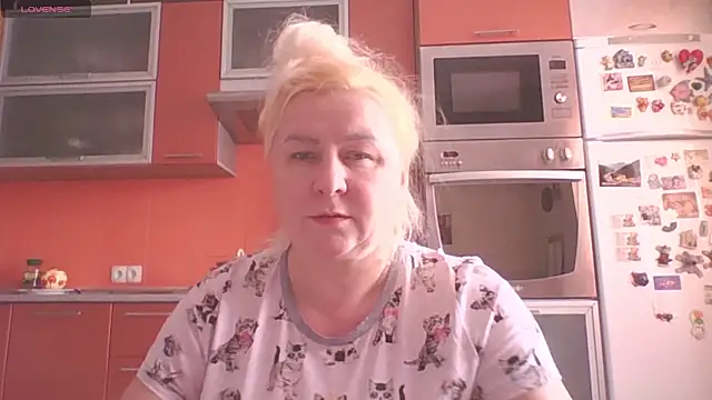 mira_robinsonnn – Naživo XXX chat