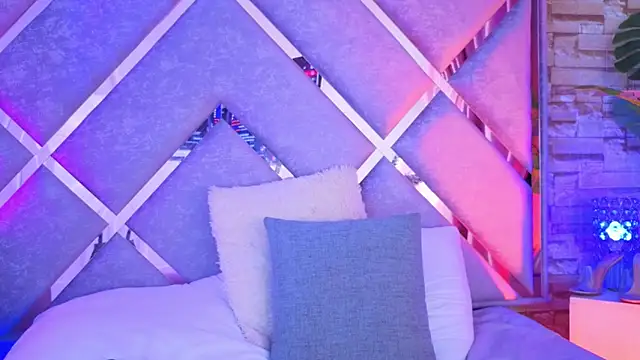 paulette_dupont live XXX chat