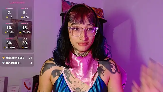 SharaRoss1's Live XXX Chat