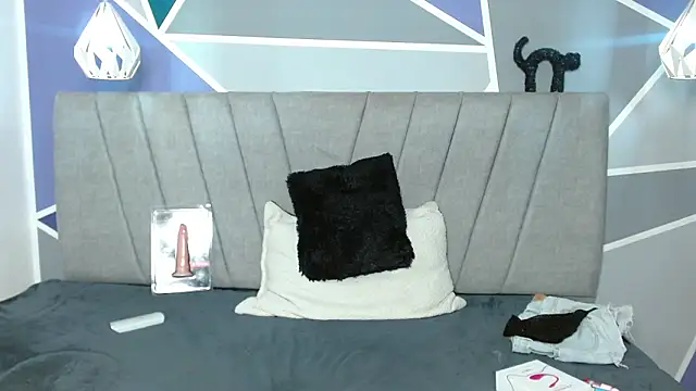 NatiHoran live XXX chat