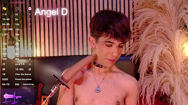 Chat XXX en directo de Angeldust19