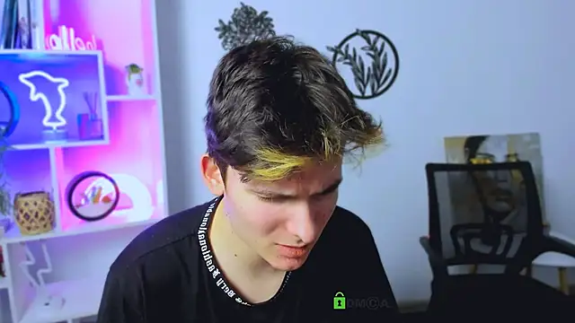 emil_lucky – Naživo XXX chat