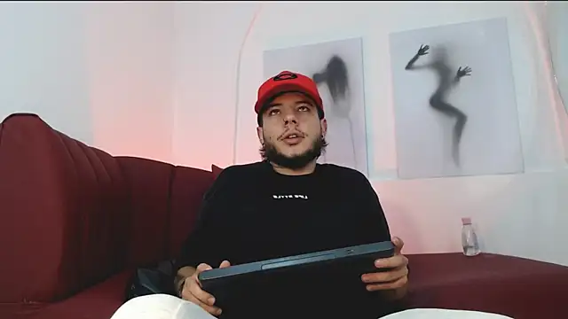 luxesmith Adlı Modelin Web Kamerası Şovu