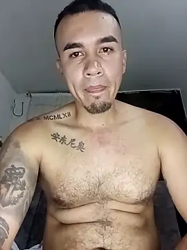 Živý XXX chat andres_dirtylover