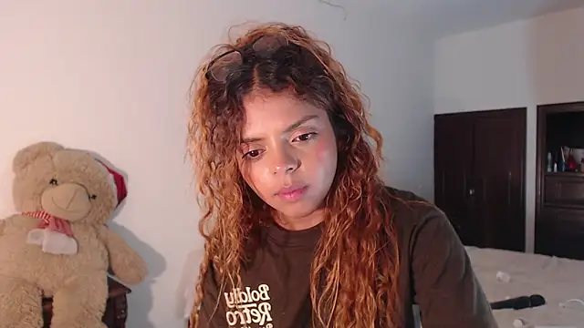 ValienteGirl_'s Live XXX Chat