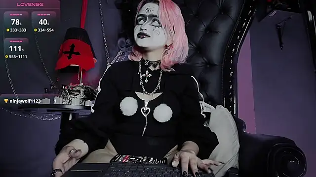 Navier__ – Naživo XXX chat