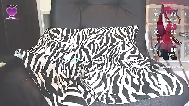 girl_tatto13 Chat XXX in diretta