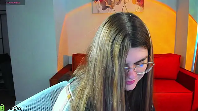 Онлайн чат XXX zoe_j0y