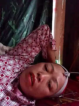 Agnes-baby's Webcam Show