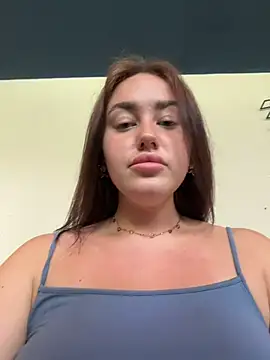 Онлайн чат XXX KiraSunshine