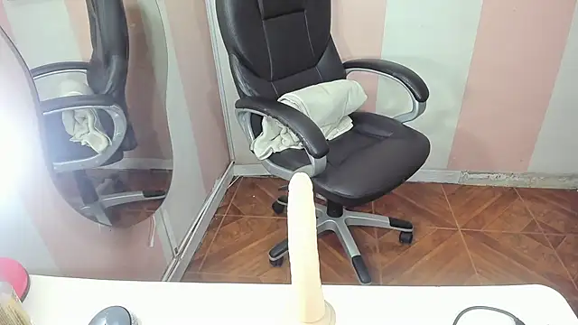 Czat XXX na żywo – Shara_Oz