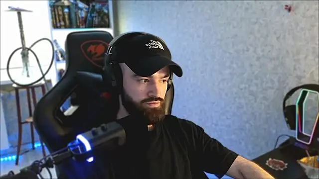 _Mostly_ Adlı Modelin Web Kamerası Şovu