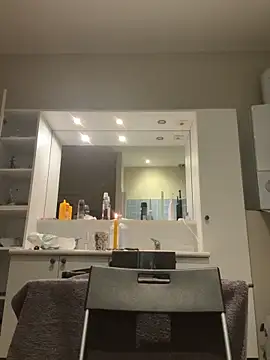 Онлайн чат XXX LeDukx