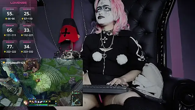 Navier__ Adlı Modelin Canlı XXX Sohbeti