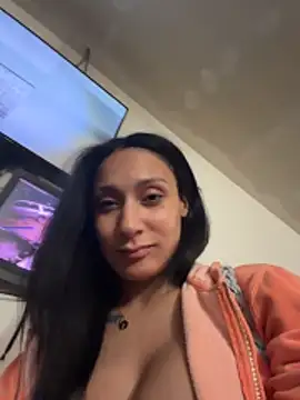 FerrariFrench's Live XXX Chat