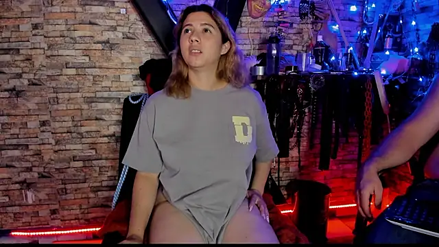 Liltildeman_moon's Live XXX Chat