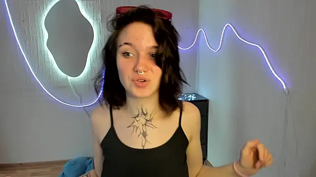 Chatroom XXX en direct de Elastikisss