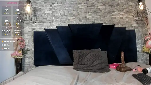 Emily_Brown18's Webcam Show