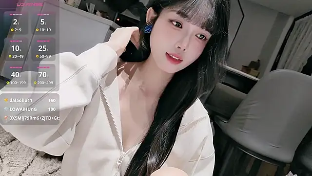 sansan-666's Live XXX Chat