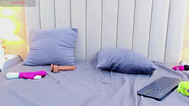 Rachel_Donnelly élő XXX-chatje