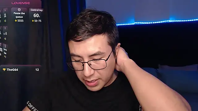 andrewmhilton_'s Live XXX Chat